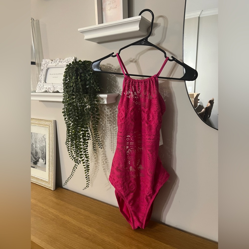 KENNETH COLE REACTION Pink High Neck Crochet One Piece Swimsuit - Size XL